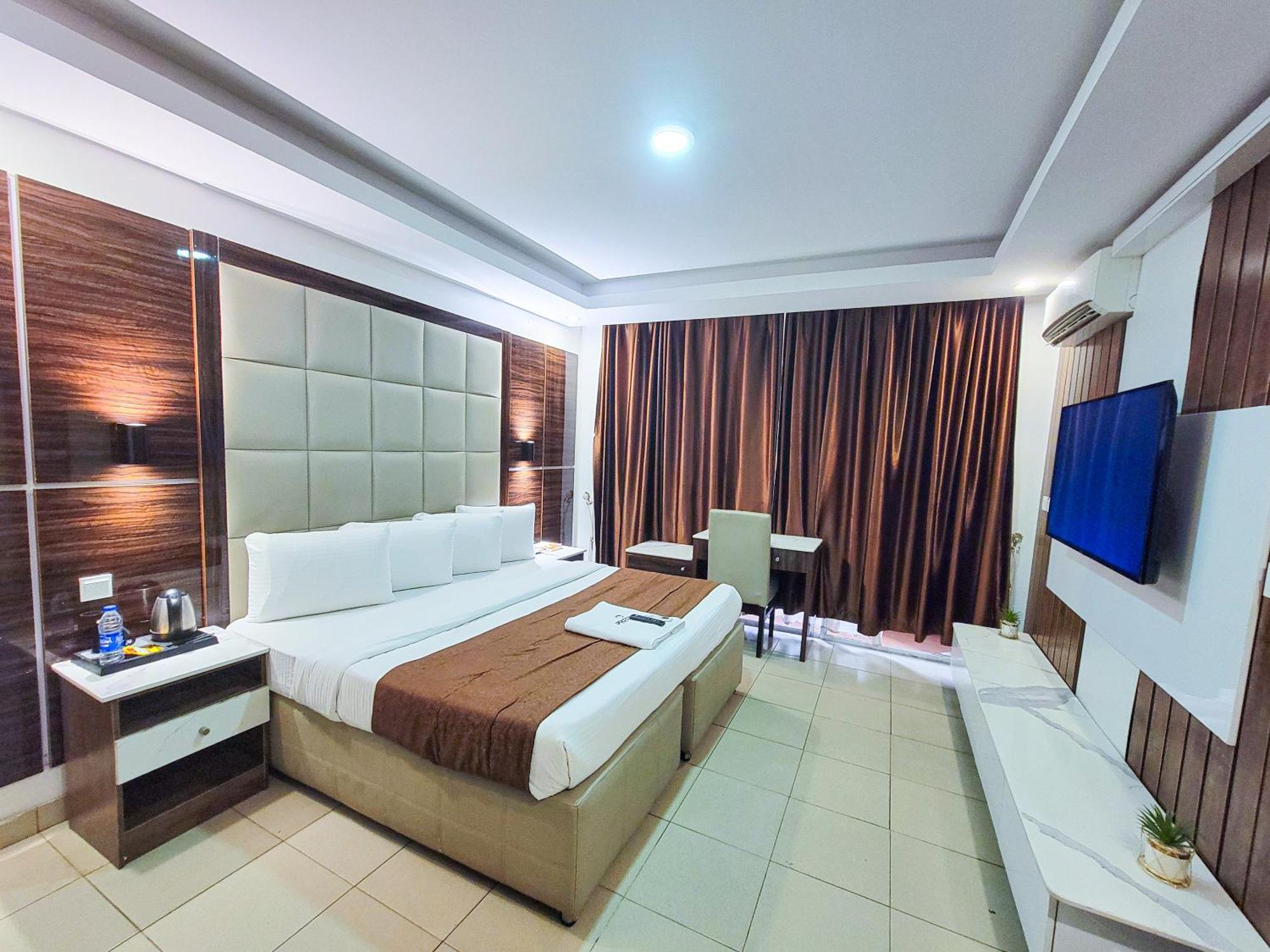 Presken Hotels @ Victoria Island Apese 외부 사진